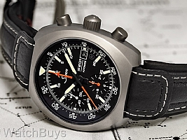 Show product details for Sinn 140 St Fully Tegimented SZ-01 Calibre on Strap